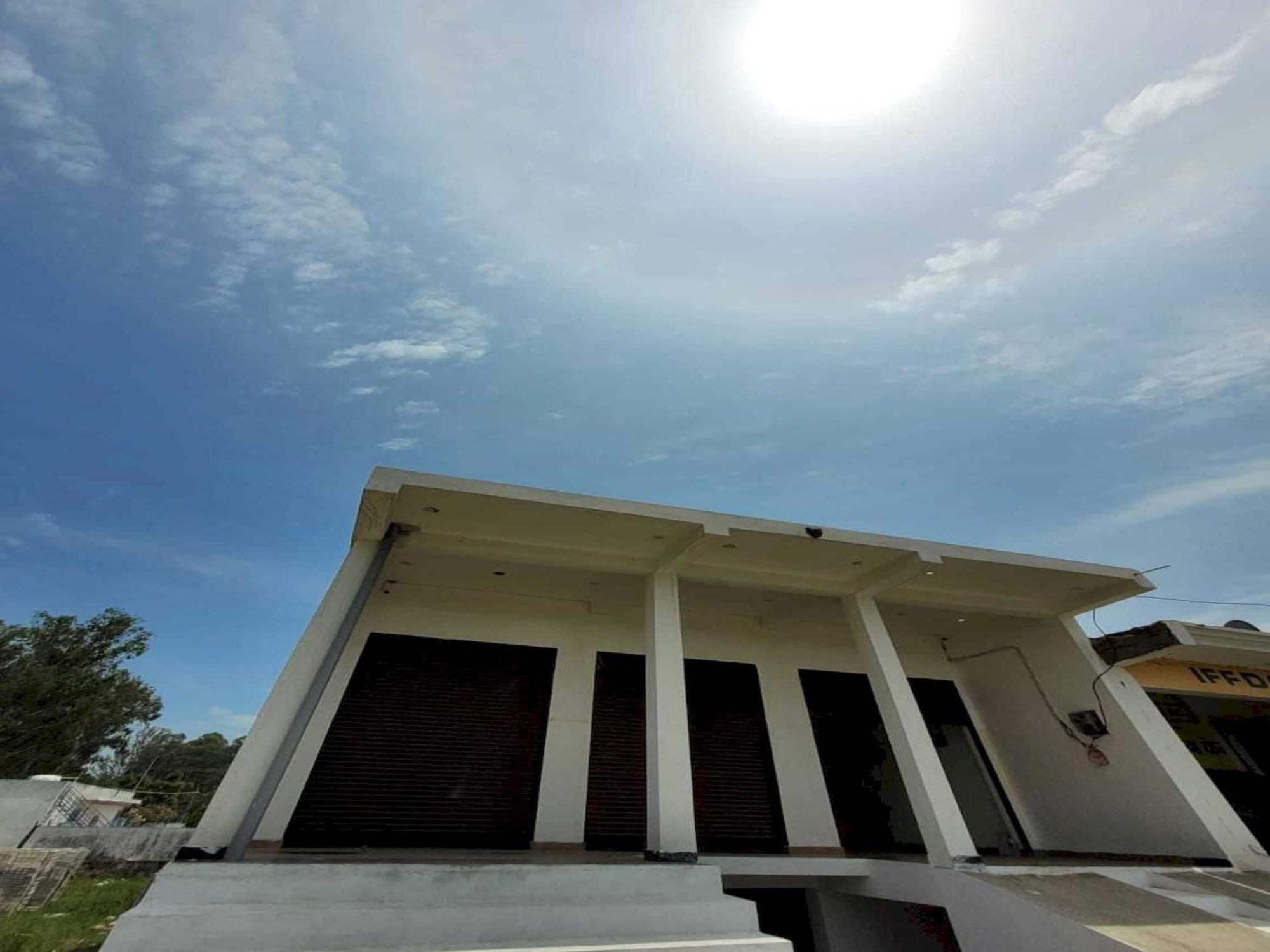 Oyo Hotel Hastinapur Palace Meerut Exterior photo
